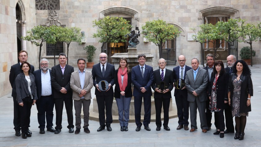 El President Puigdemont rep els guardonats en la IV edició dels Premis DOP Catalanes d’Oli